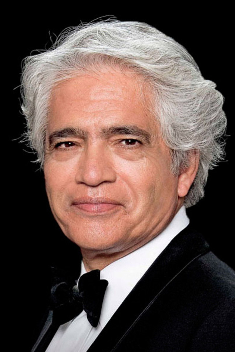 Roberto Bravo portrait