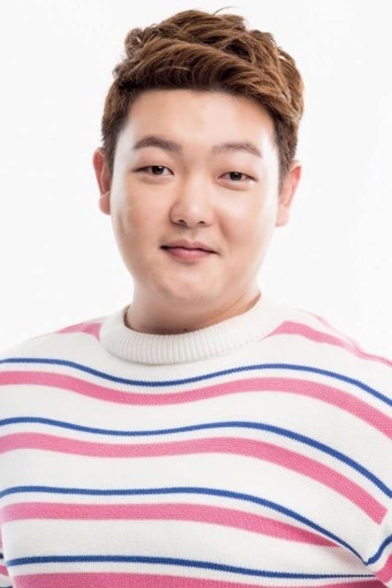 Kim Min-ho photo 2
