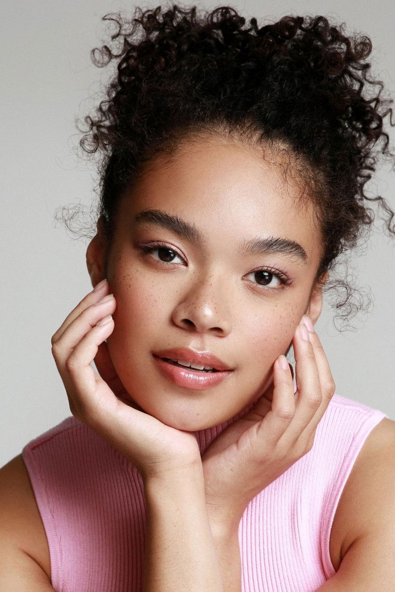 Oriana Siphanoum portrait image