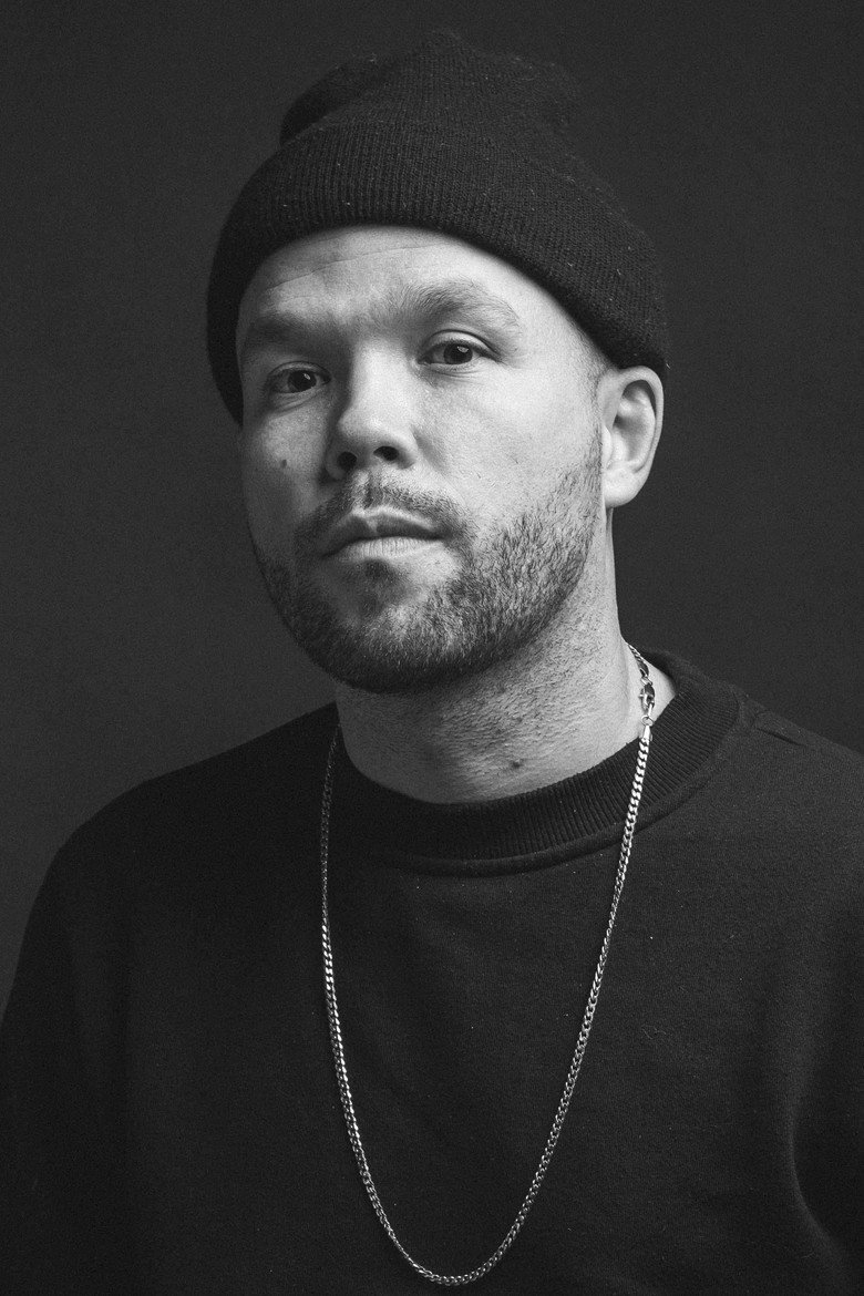D-Track portrait