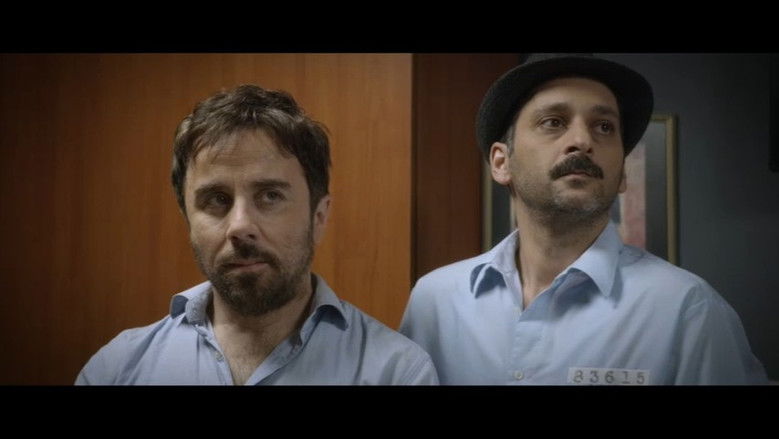 Still image for Wired season 1 episode 13: Episode 13