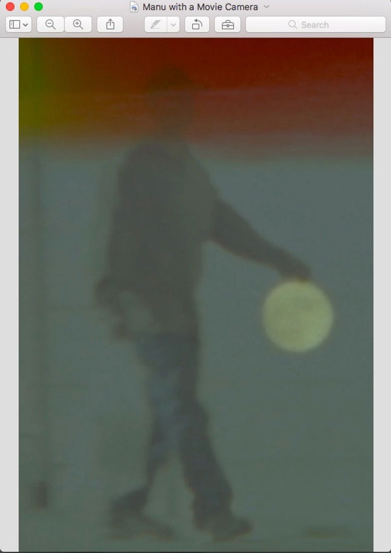 Imatge de Manu with a Movie Camera