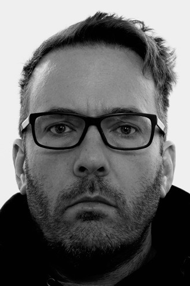 Simon Allen portrait image