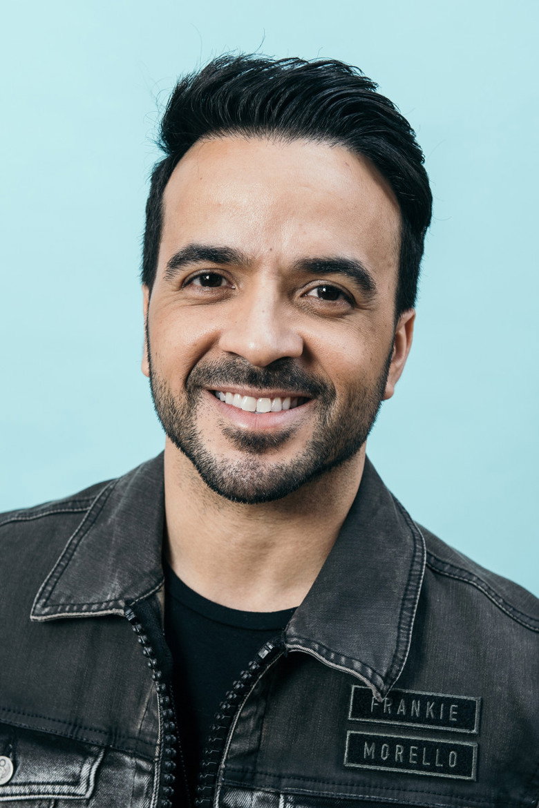 Luis Fonsi photo