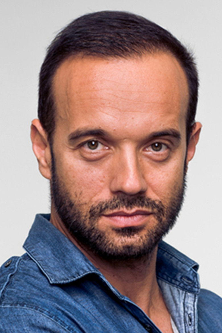 Marcino Iwicki portrait image