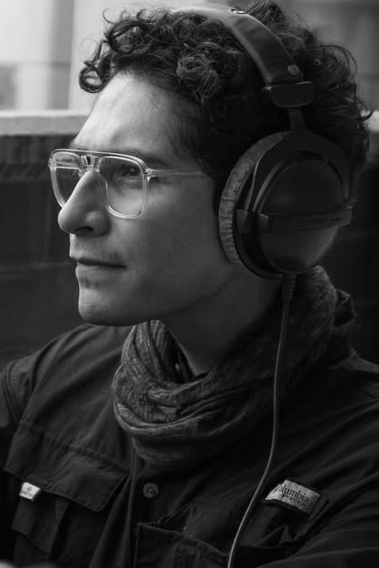 Jorge Leal Carrera portrait image