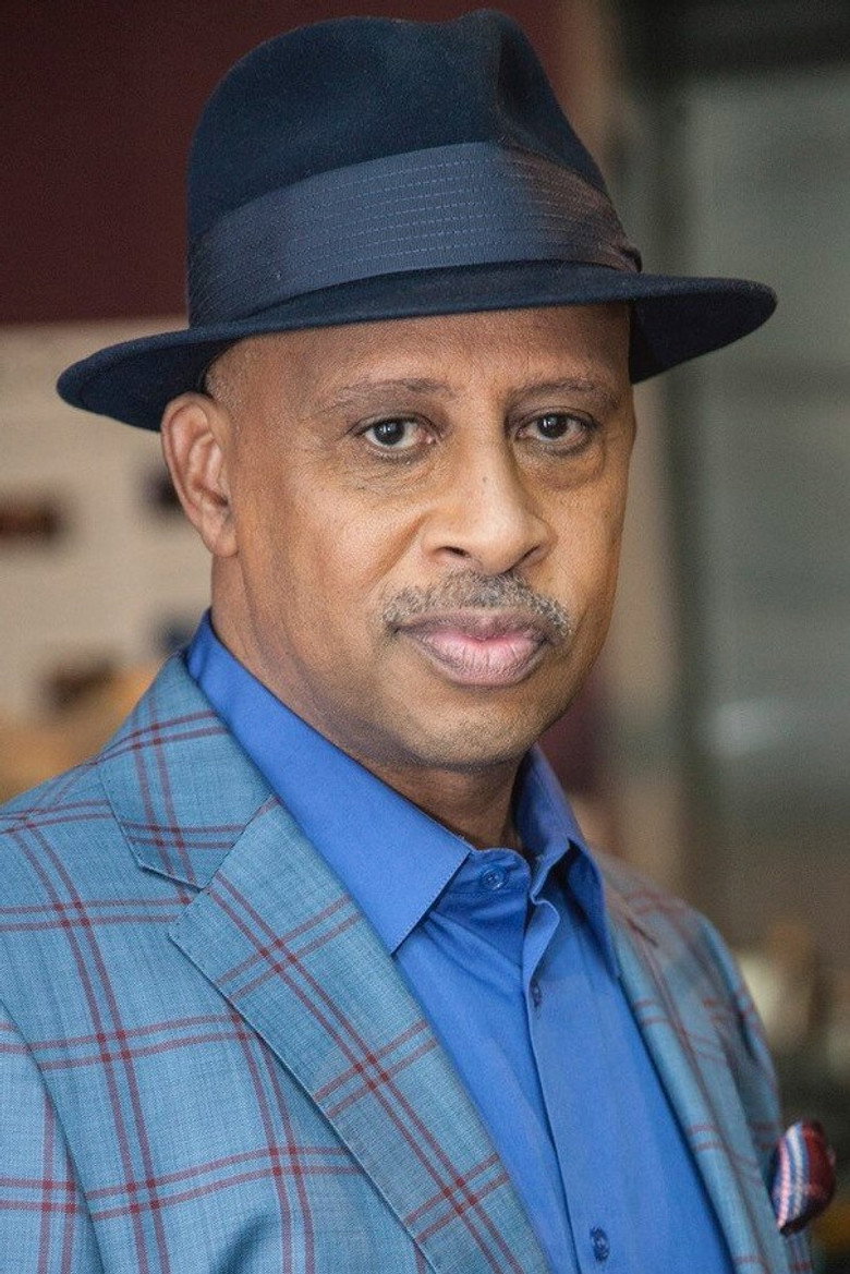 Ruben Santiago-Hudson photo 2