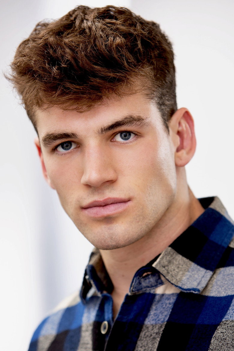 Noah Fearnley photo 6
