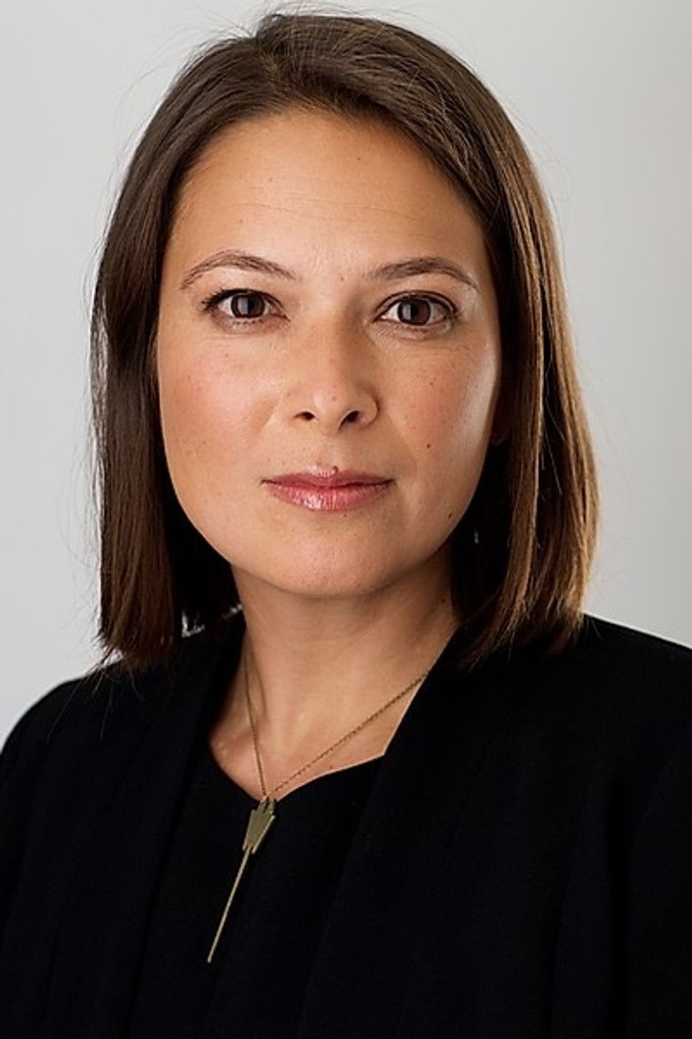 Elaine Pearson portrait image