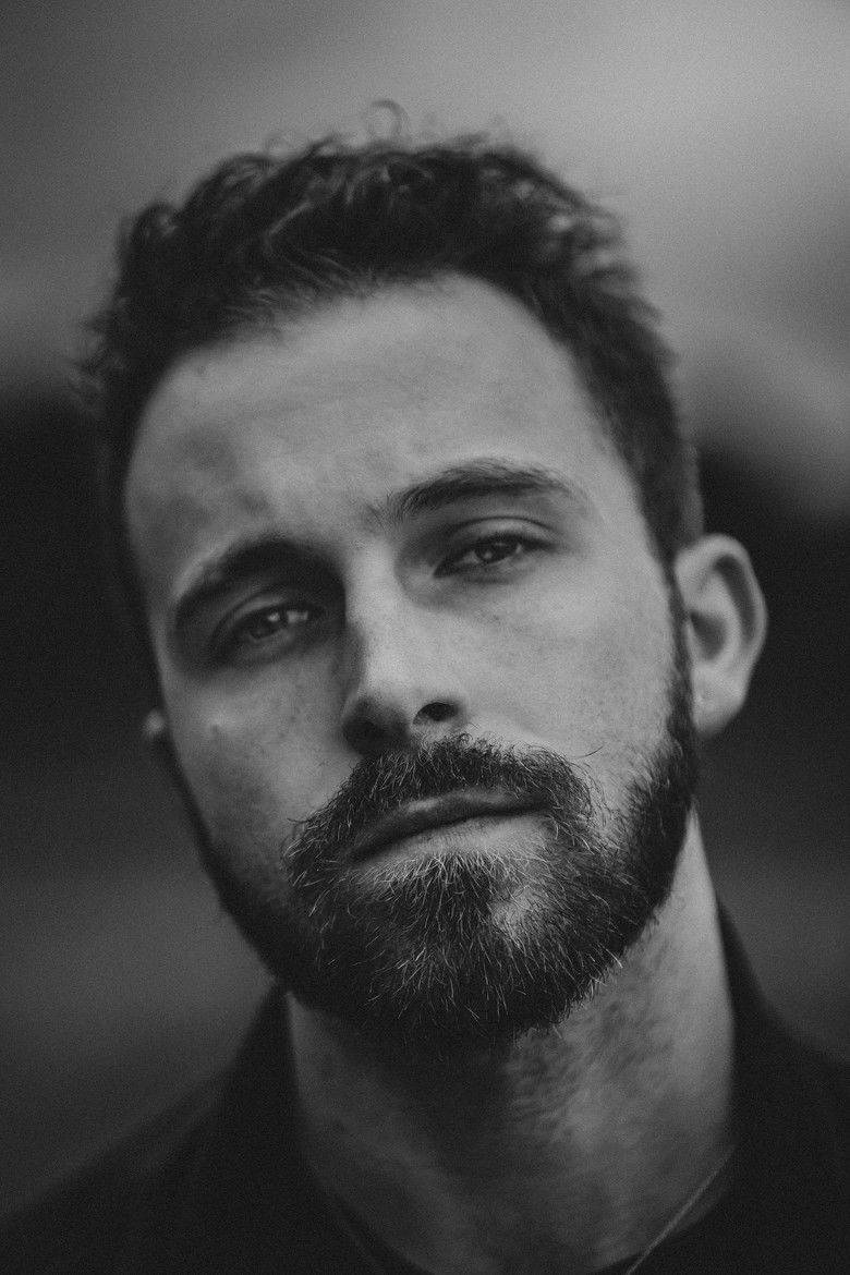 Zander Hawley portrait image