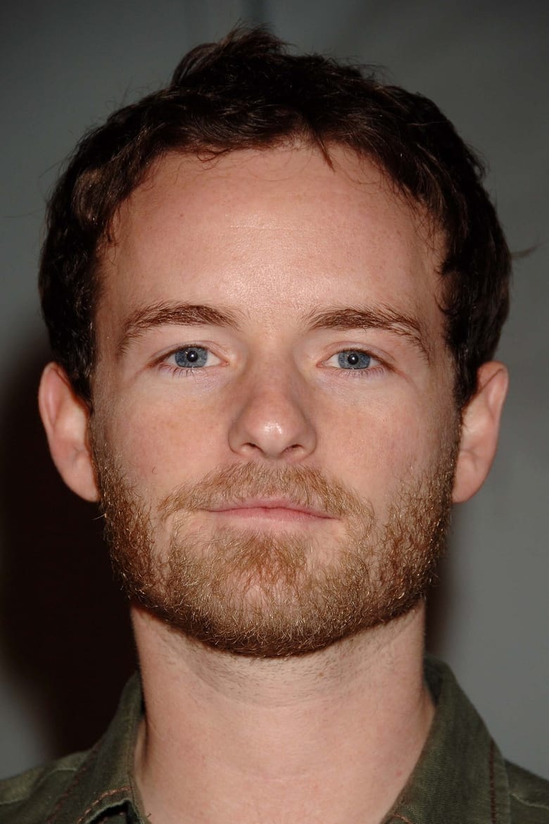 Christopher Masterson headshot