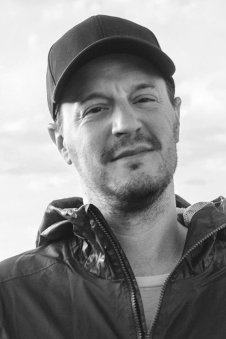 Julien Roussin-Côté portrait image