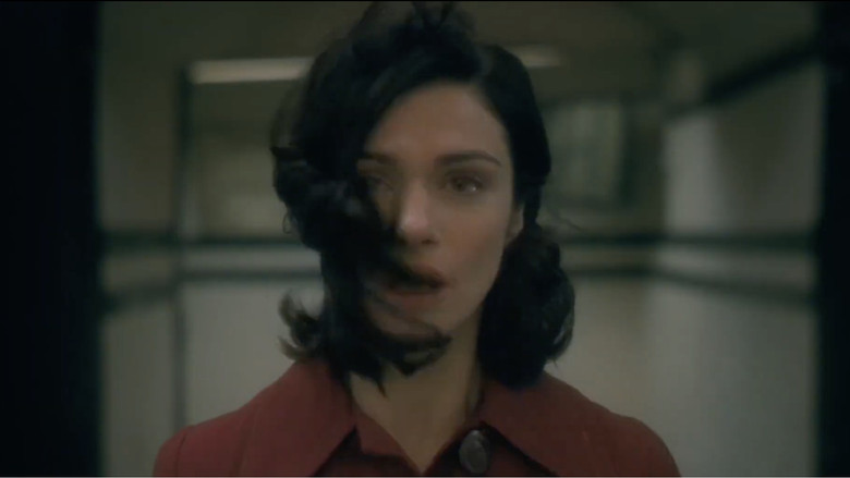 Image d'arrière-plan 10 du film The Deep Blue Sea