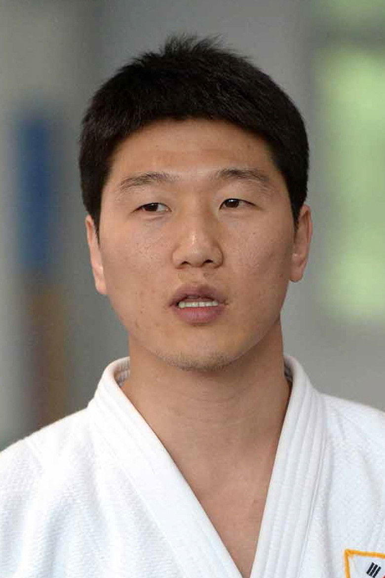 Lee  Won-hee portrait image