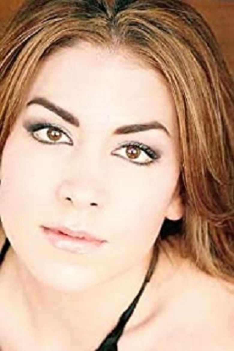 Alley Mercedes portrait image