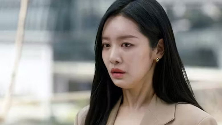 Still image for The Real Has Come! season 1 episode 12: The Unwelcome Guest