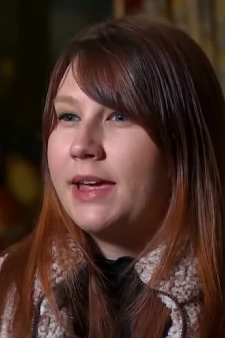 Casey Arntz portrait image