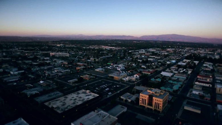 Still image for The Naked Truth season 1 episode 7: Shadow Town Still image for The Naked Truth season 1 episode 7: Shadow Town