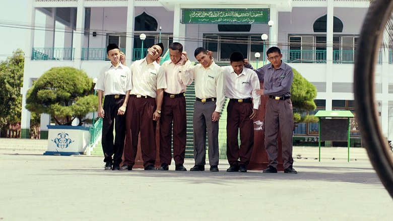 Negeri 5 Menara main backdrop