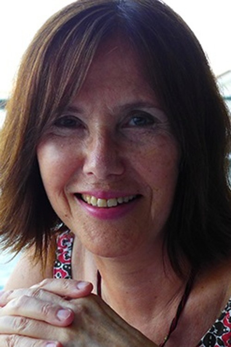 Nilgün Öneş portrait image