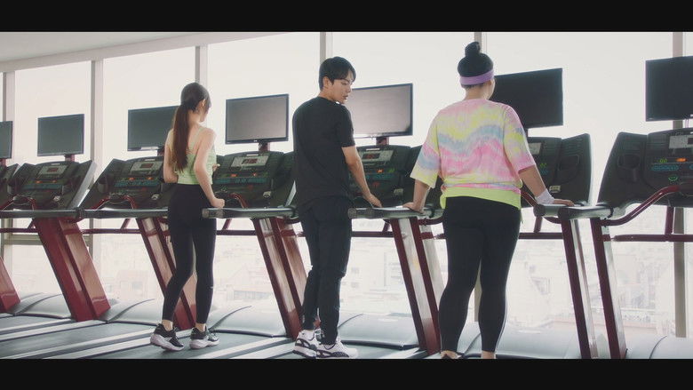 Gallery image from vbtVjTpAjlqcqWZfJFG5BkLZUy2.jpg