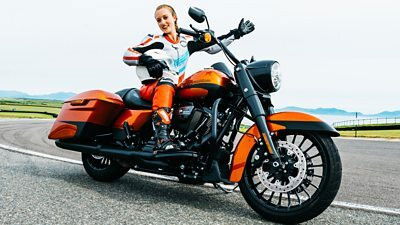 Still image for Grace's Amazing Machines season 1 episode 1: Amazing Motorbikes Still image for Grace's Amazing Machines season 1 episode 1: Amazing Motorbikes