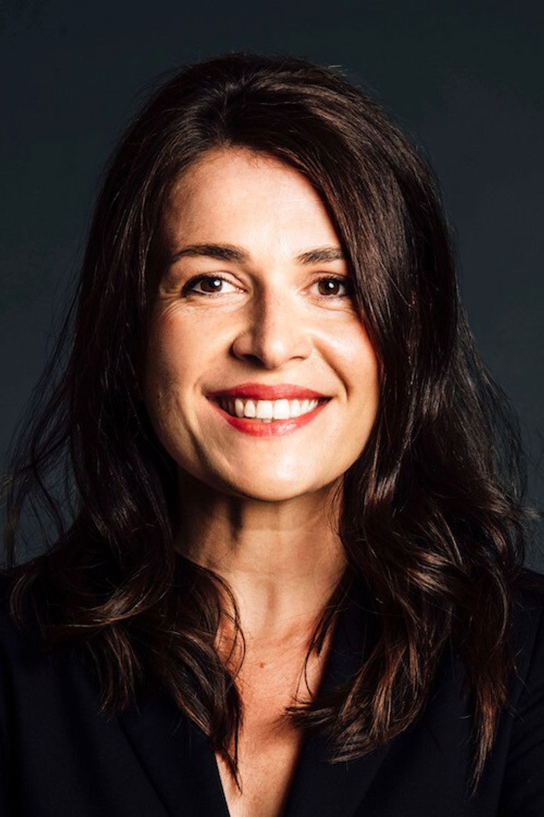 Astrid Edwards portrait image