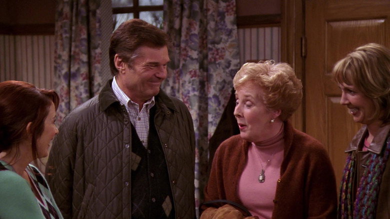 Still from Everybody Loves Raymond - Season 9 Episode 9