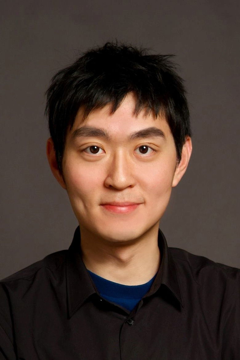 Solo Jung-Yi Wang portrait image