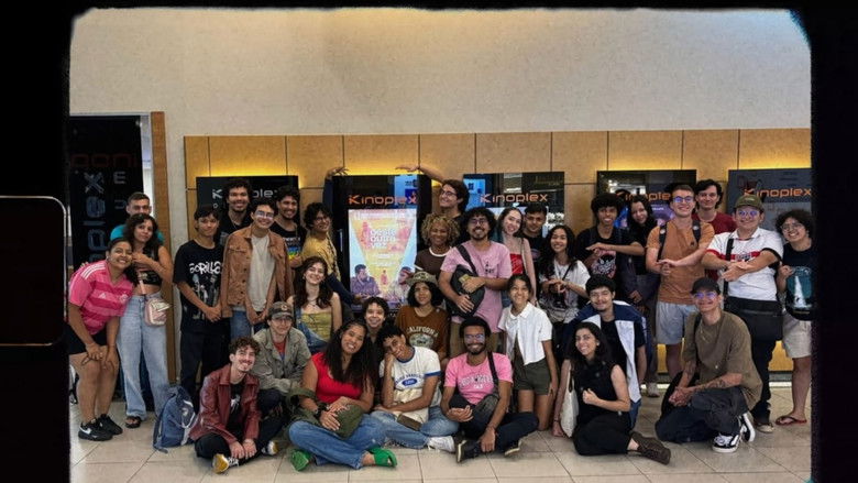 Gallery image from vkxwXmHKvXmQp5VKZpLkGb2xYkY.jpg