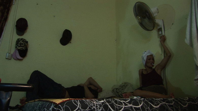 Image d'arrière-plan 1 du film The Cambodian Room: Situations with Antoine D'Agata