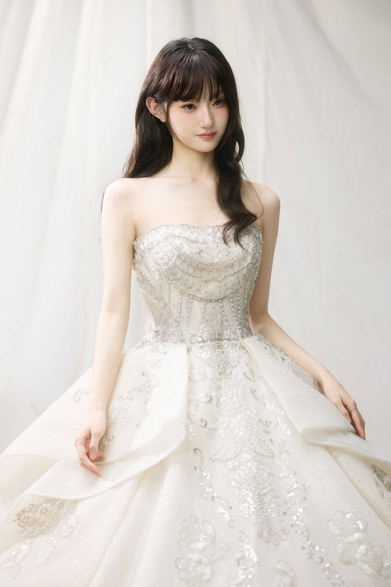 Jin Tianruyi photo