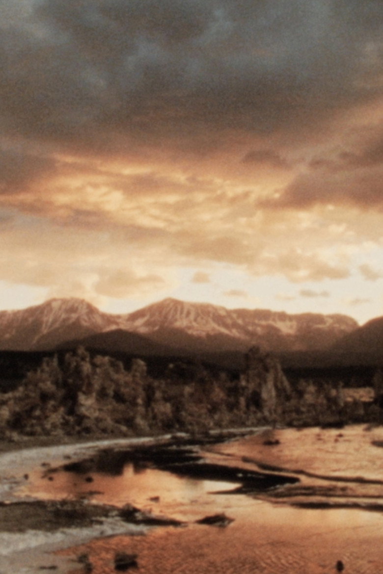 Affiche ou illustration — A Distant Horizon