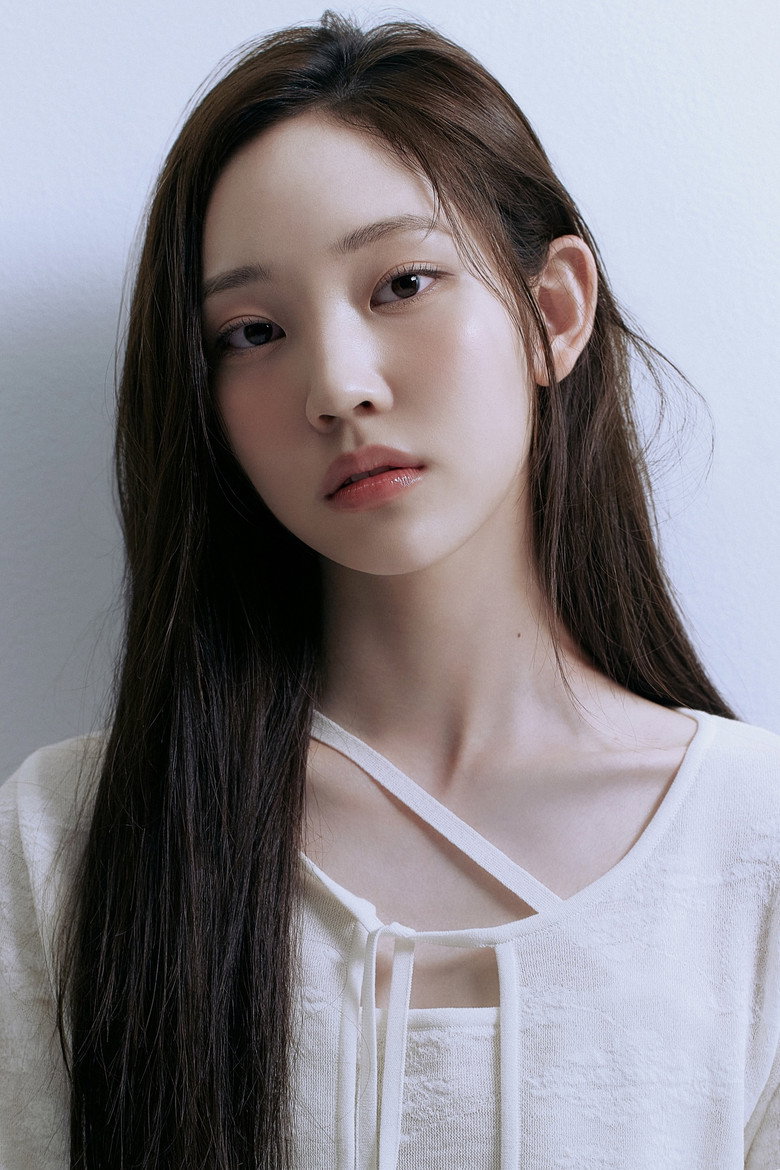 Youngseo photo