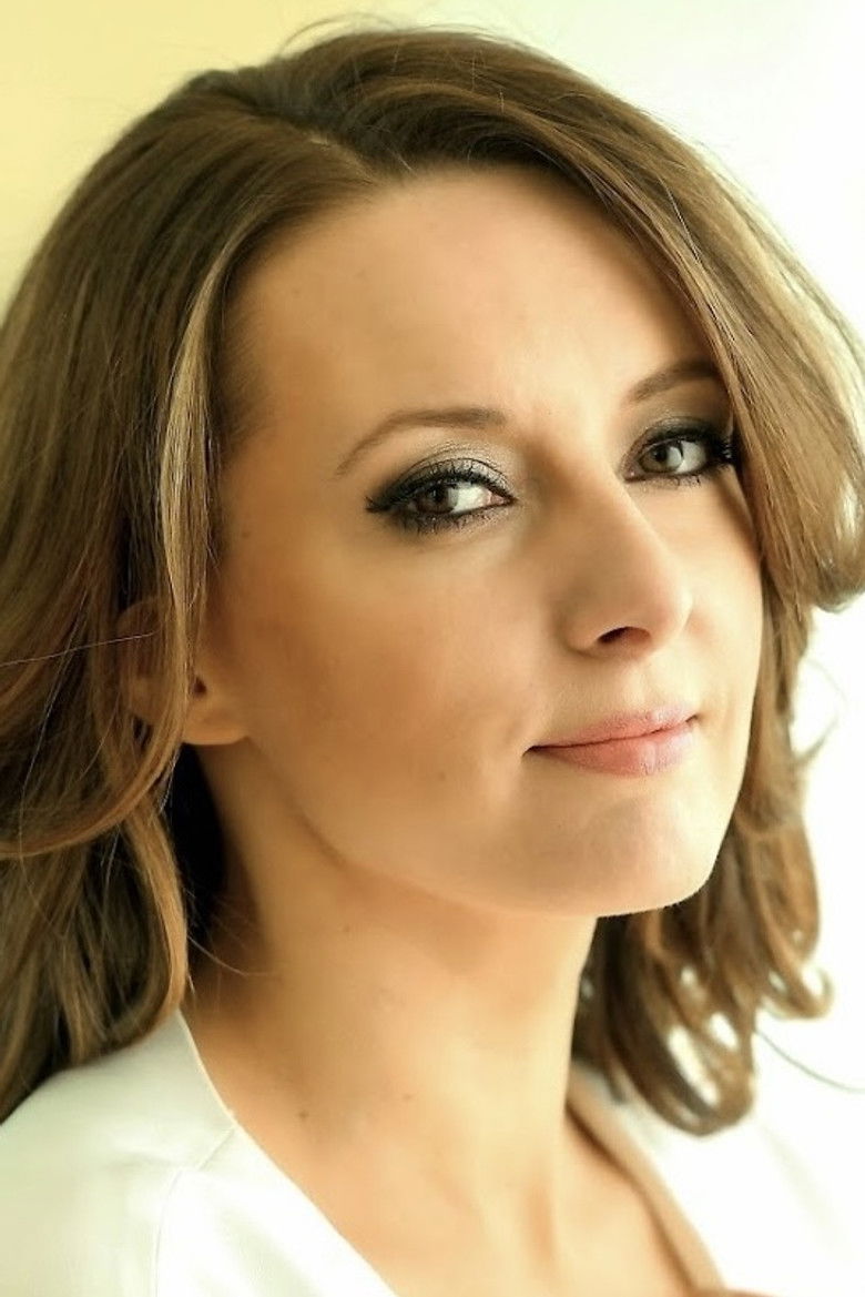 Monika Kuszyńska portrait image