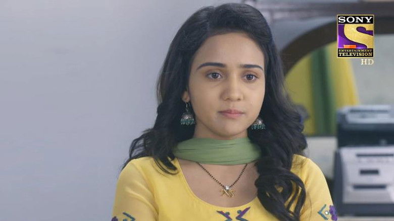 Naina Gets A Job Finally