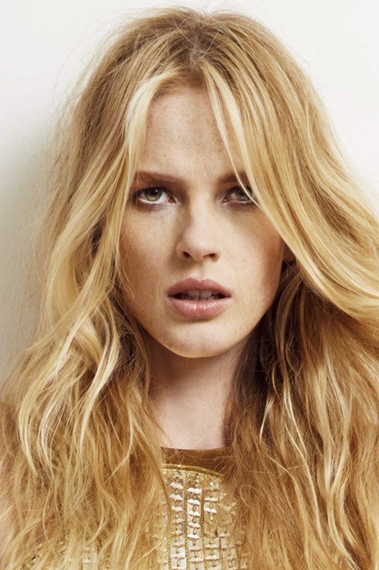 Anne Vyalitsyna photo 2