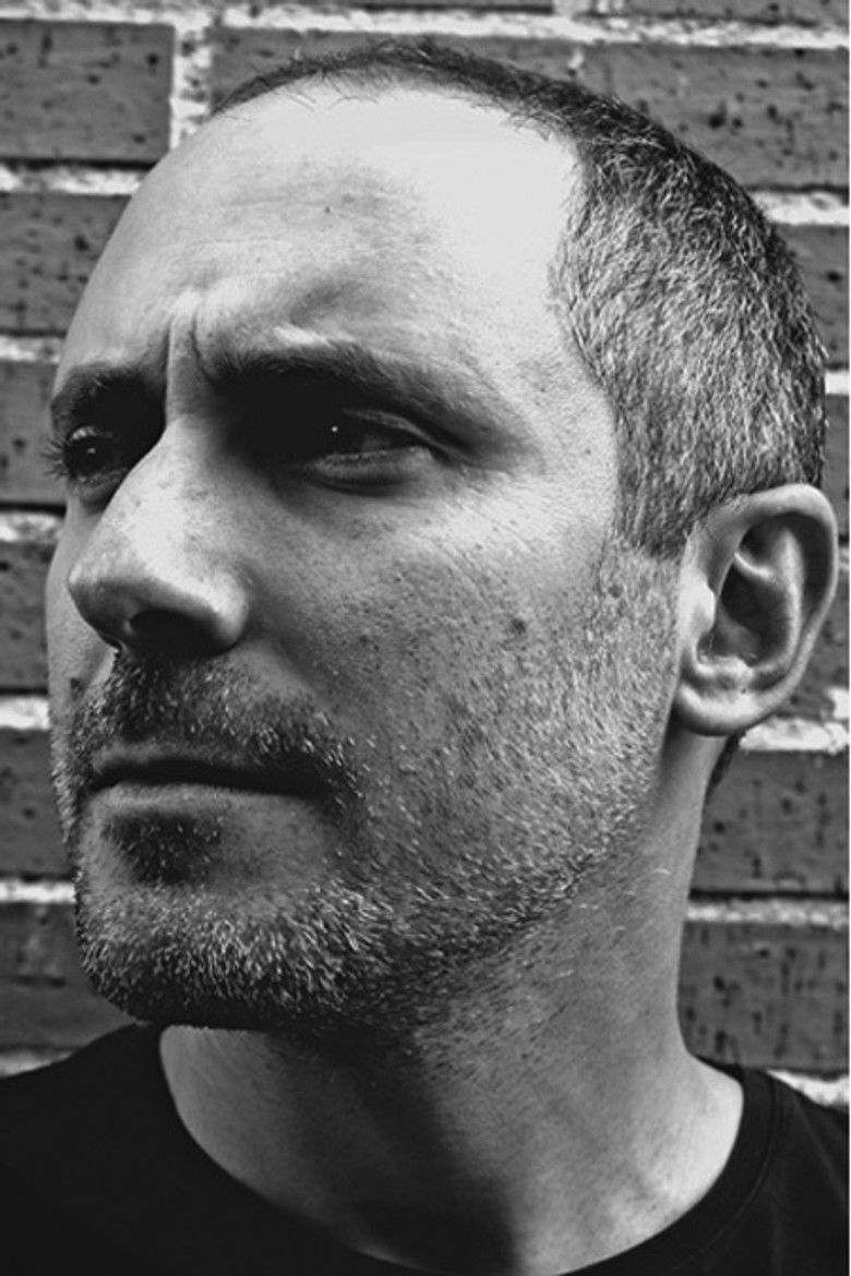 Carlos Vila portrait image