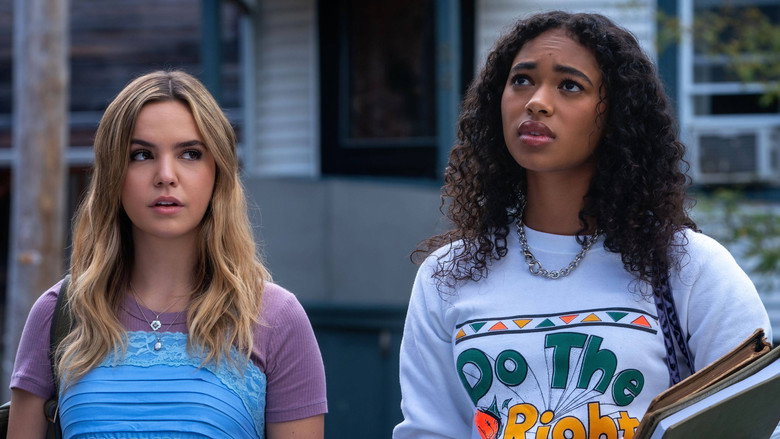 Pretty Little Liars: Original Sin S01E01 — Chapter One: Spirit Week episode still