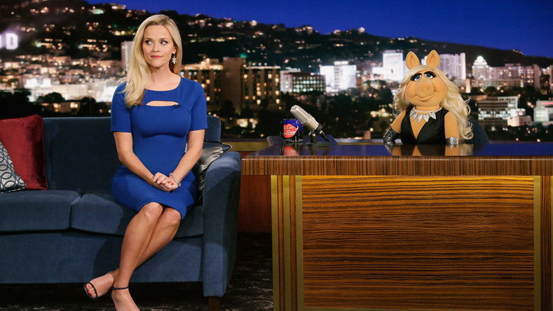 Still from The Muppets - Season 1 Episode 5