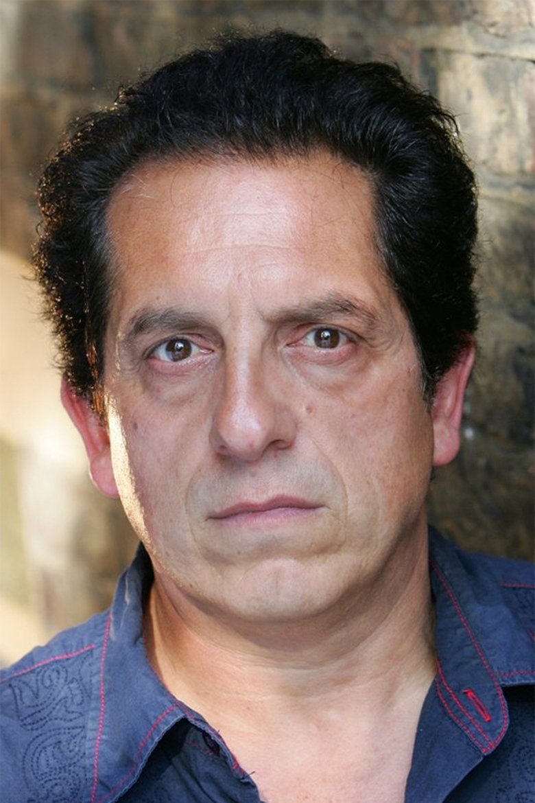 Nej Adamson portrait image