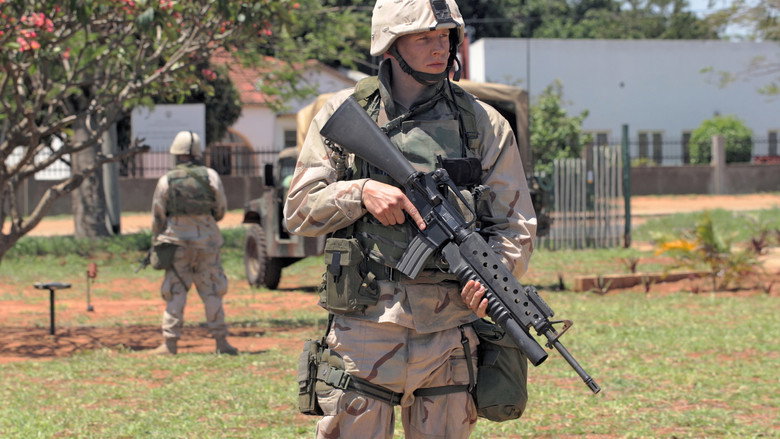 Still from Generation Kill - Season 1 Episode 6