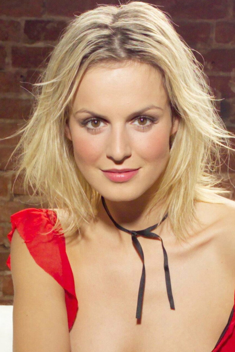 Anja Nejarri photo 3