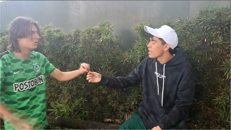 Imatge de Peky Taxi: death has never been so yellow