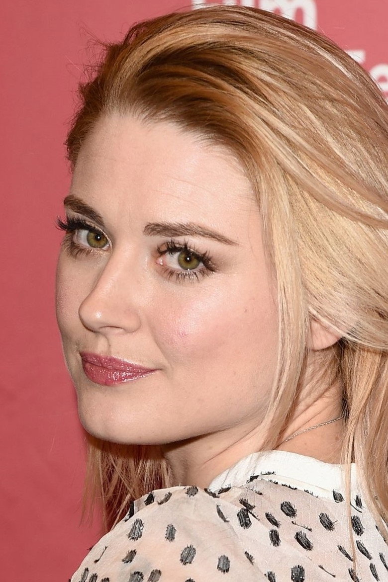 Alexandra Breckenridge photo