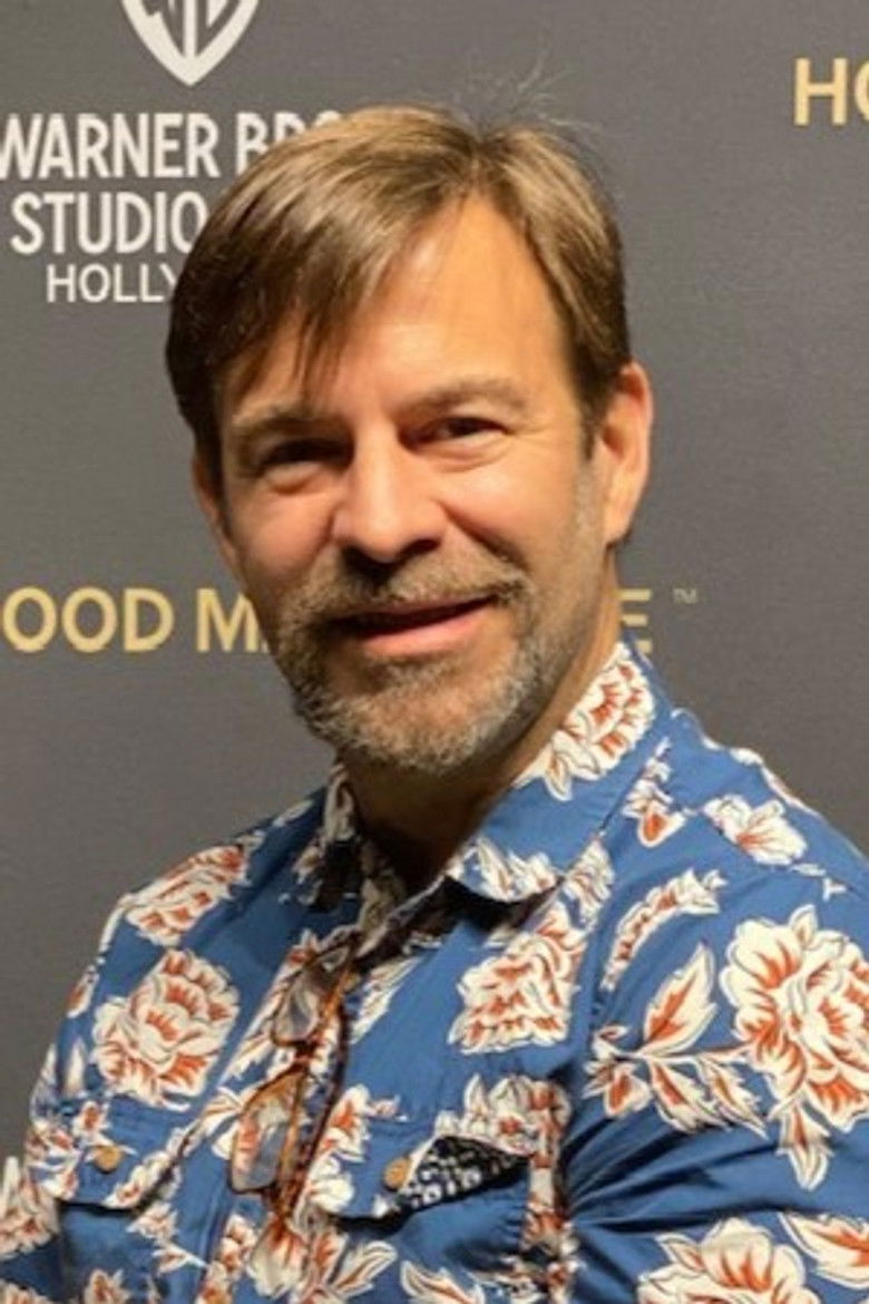 Derek Lee Thompson portrait image