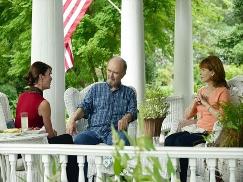Still from Resurrection - ซีซัน 2 ตอน 1