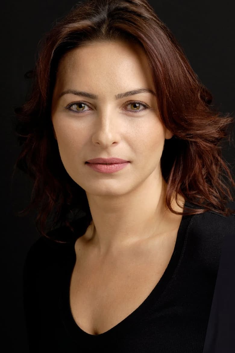 Ayça Bingöl photo 4