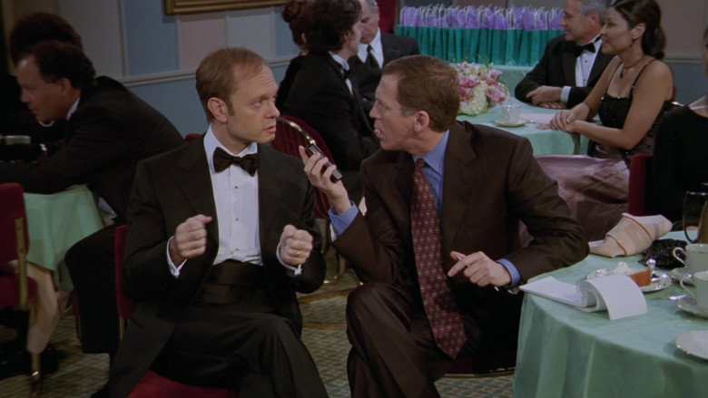 Still from Frasier - Season 11 Episode 10
