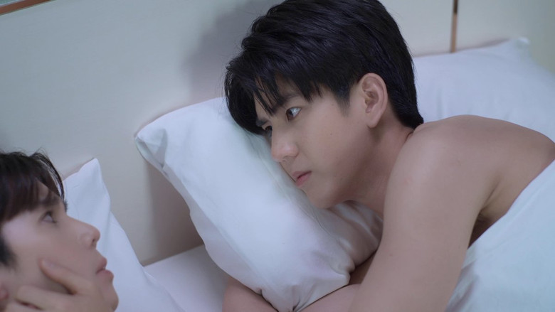 Still from รักสลับโลก - 시즌 1 에피소드 12